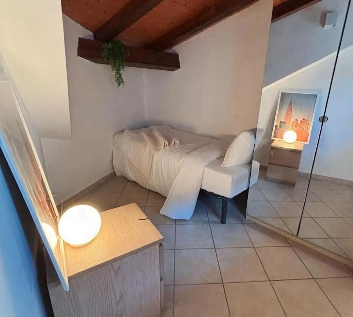 Design Penthouse In City Centre Catania